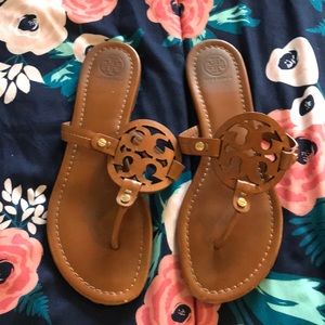 Tory burch sandals